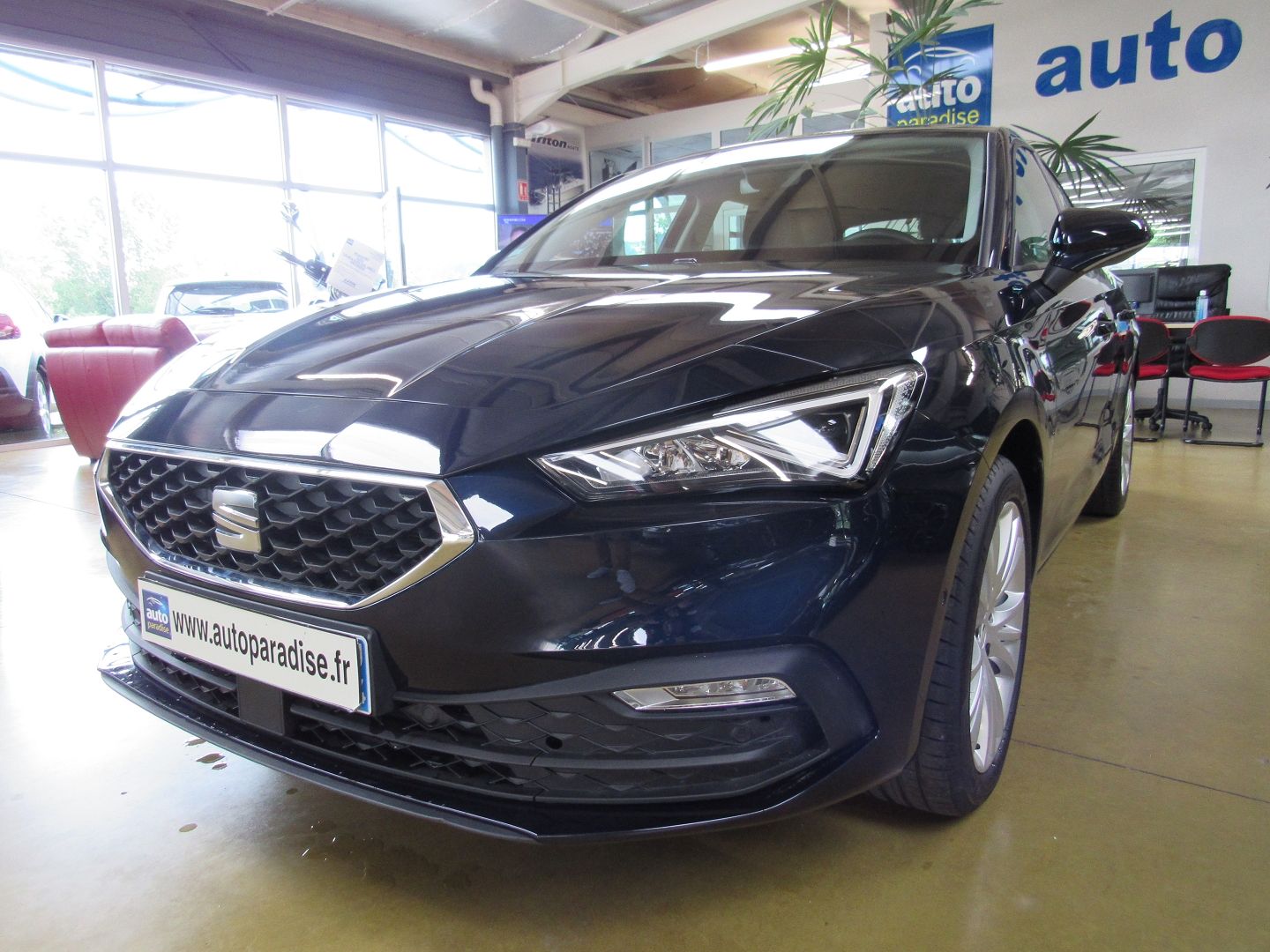 Véhicule d'occasion SEAT LEON 1.0 TSI 110 STYLE + OPTIONS